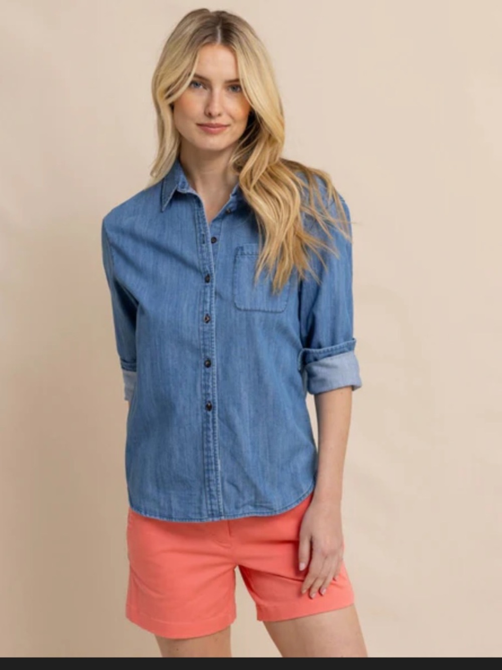 NWT Souther Tide Katherine Denim Shirt in Medium Wash Indigo. Retail $138. XS.